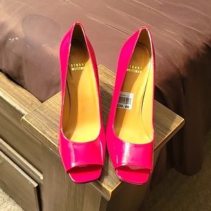 STUART WEITZMAN CANDY APPLE RED Patent Leather Pumps Size: 8 US never worn